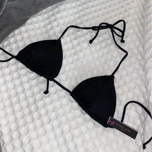 Victoria’s Secret Essential Triangle Bikini Top